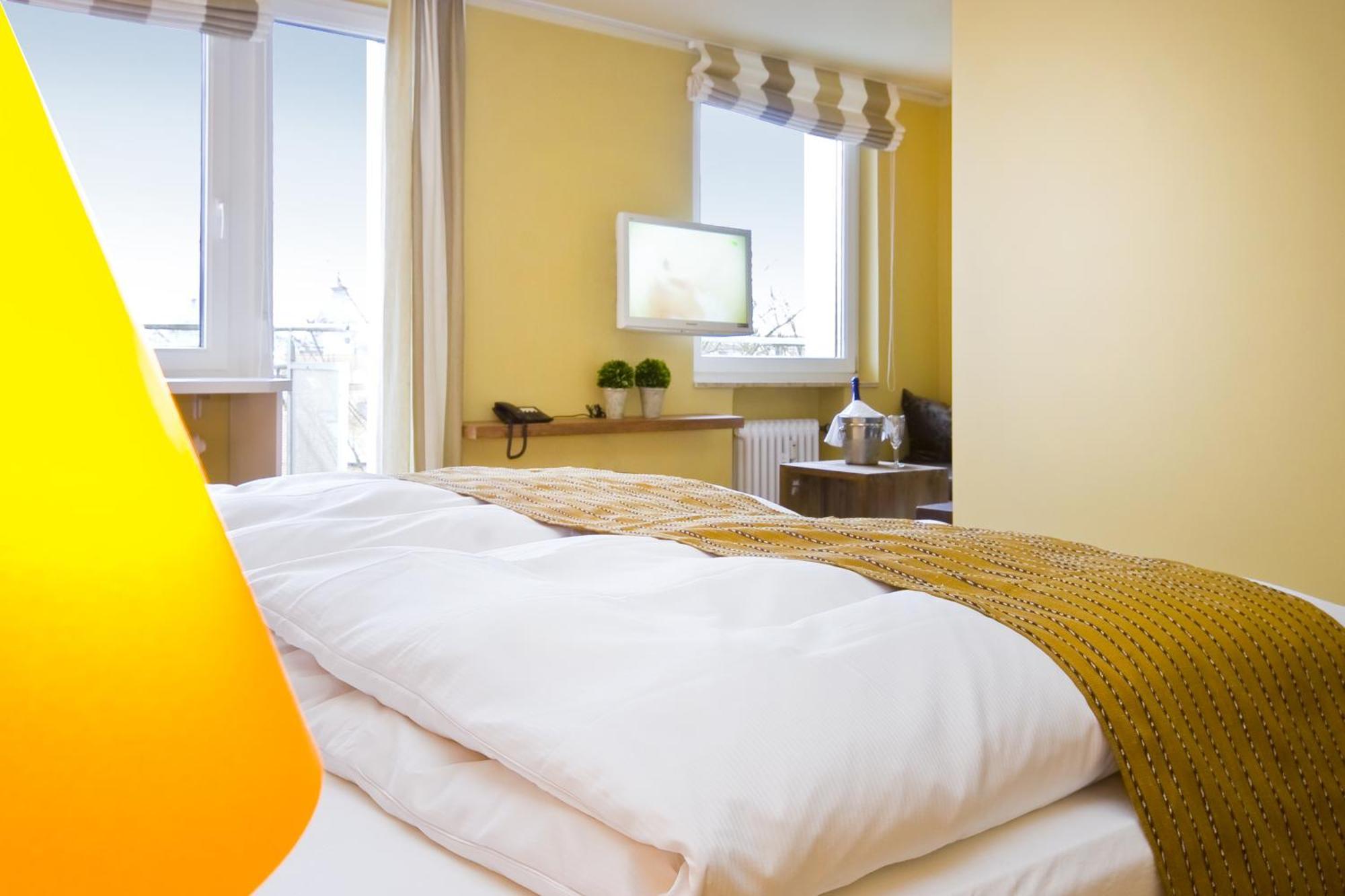 Hotel Viva Sky 3*